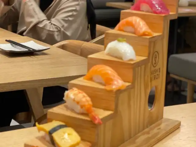 Gambar Makanan Sushi Hiro 14