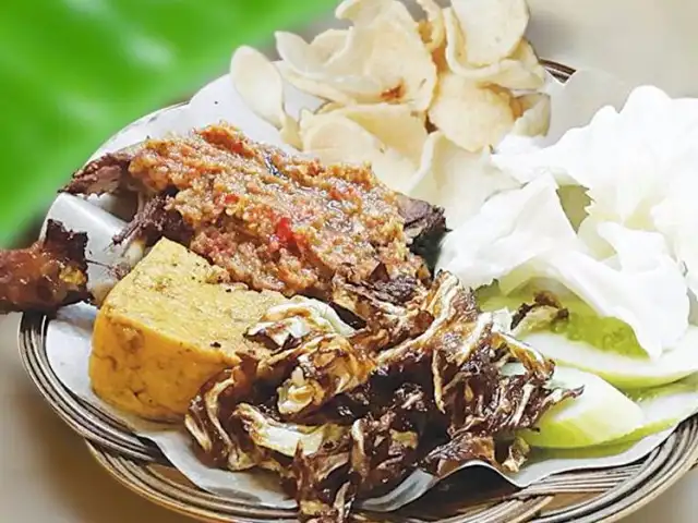 Ayam Geybok Bang Jarwo, Tanjung Duren Barat