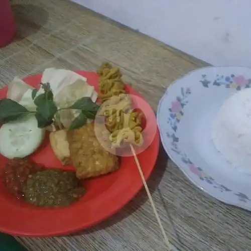 Gambar Makanan Sego Sambel Abang Ijo (Bang Ndro), Klampis Ngasem 6