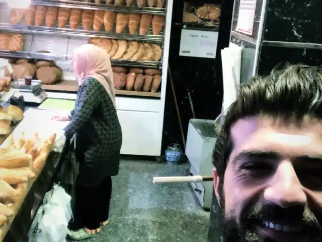 İslamoğlu Ekmek Fırını'nin yemek ve ambiyans fotoğrafları 6
