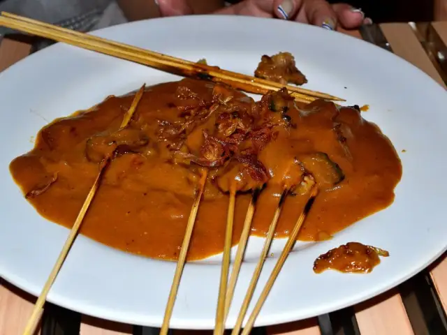 Gambar Makanan Sari Ratu Padang Restaurant 3