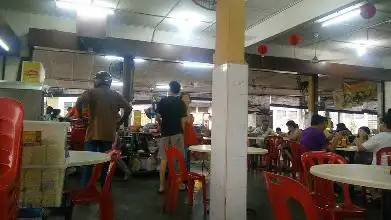 Kedai Makanan & Minuman Poh Poh