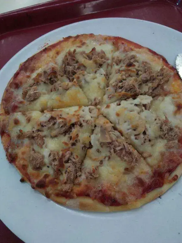 Pizza Milano Food Photo 8