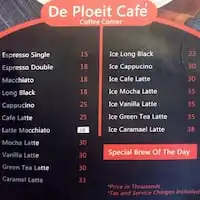 Gambar Makanan De Ploeit Cafe 1