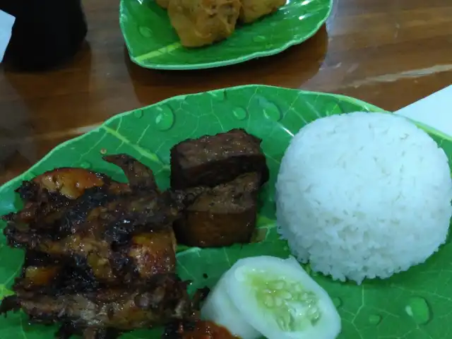 Gambar Makanan Ayam Bakar Kalasan Sandjaja 6