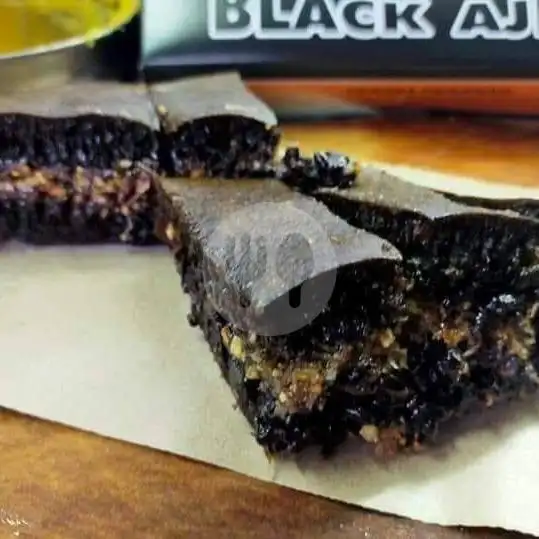 Gambar Makanan Martabak Black Ajipp, AH Nasution 8