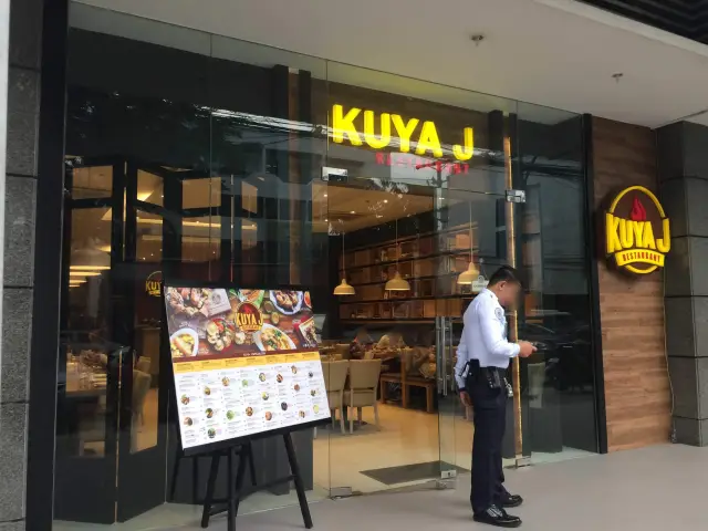 Kuya J Food Photo 5