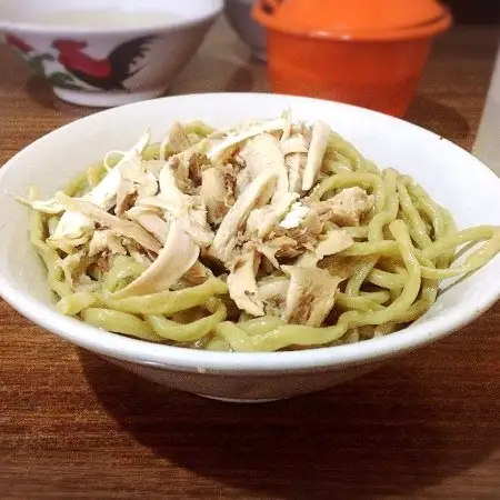 Gambar Makanan Bakmi Ayam Karet Krekot 3