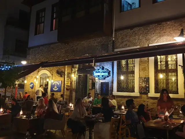 Tarihi Eminönü Kahvecisi'nin yemek ve ambiyans fotoğrafları 14