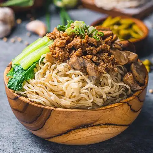 Gambar Makanan Bakmi Liung, Senen 9