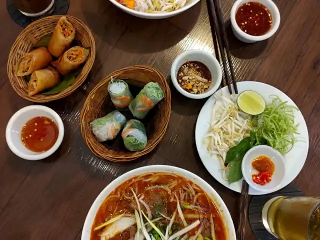 Saigon House Cuisine Food Photo 3
