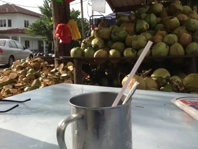 Air Kelapa Muda Food Photo 2