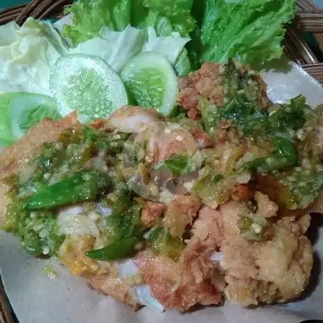 Gambar Makanan Ayam Geprek Mamah Amy, Banyumanik 9