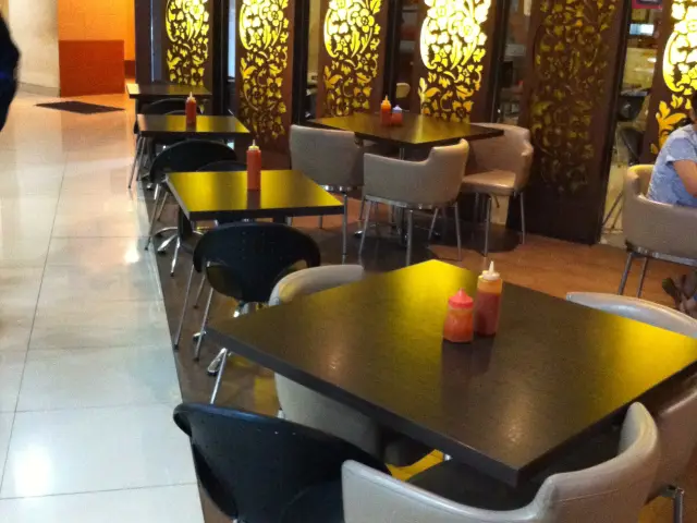 Gambar Makanan Solaria 3