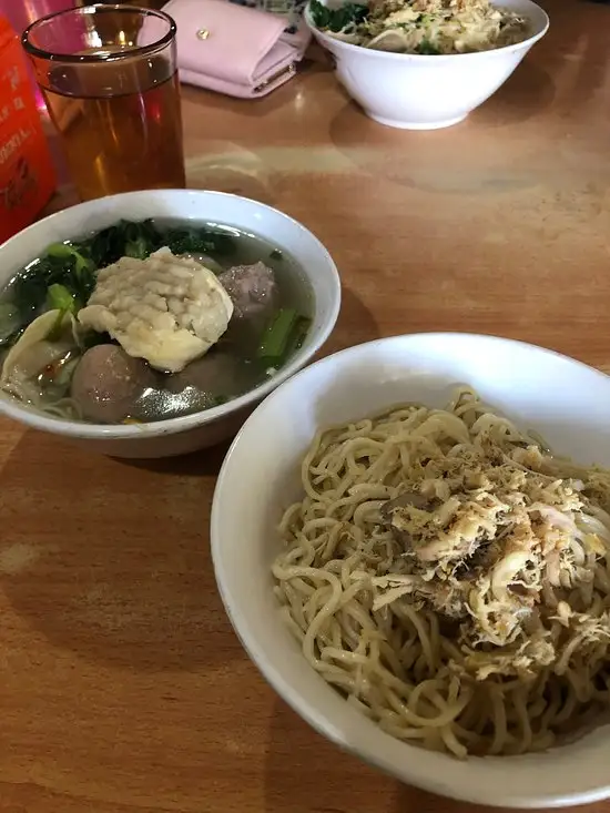 Gambar Makanan Mie Baso Akung 3