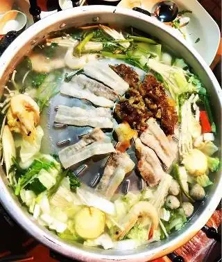Thai Delicious Bbq & Steamboat Food Photo 2