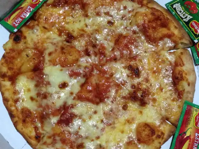 Gambar Makanan Gian Pizza 5