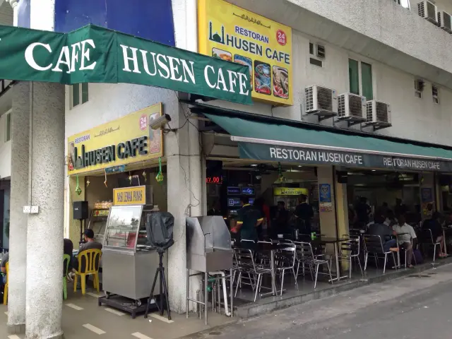 Husen Cafe Food Photo 3