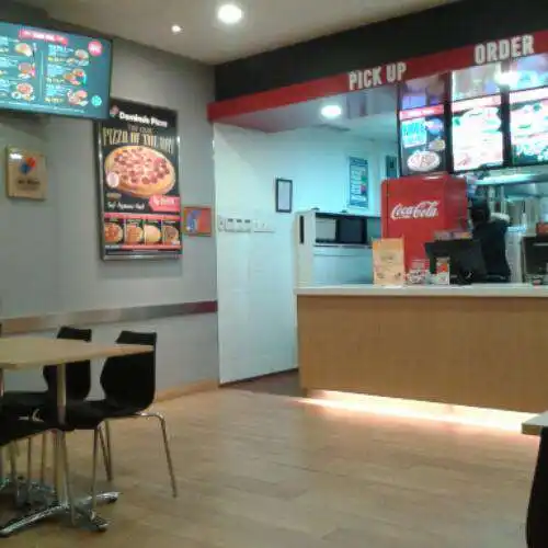 Gambar Makanan Domino's Pizza 14