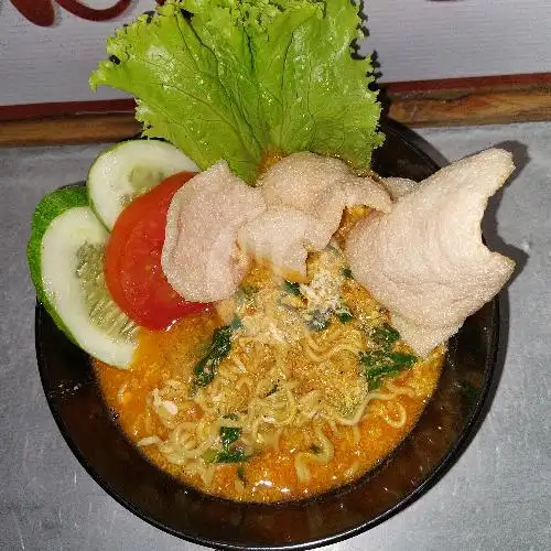 Gambar Makanan Lariz Cafe, Jalan Amaliun No 82, Medan 13
