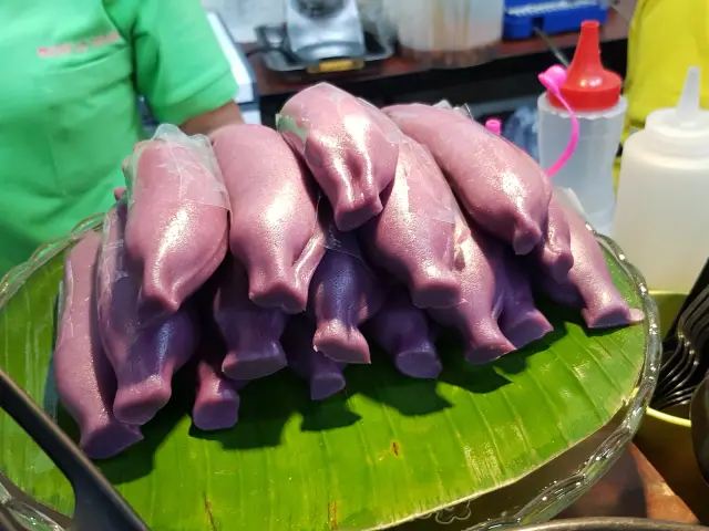 Gambar Makanan Es Pisang Ijo Cendana 6