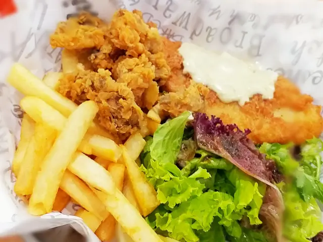 Gambar Makanan The Manhattan Fish Market 14