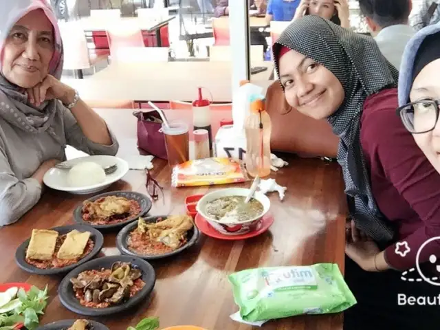 Warung Bu Kris