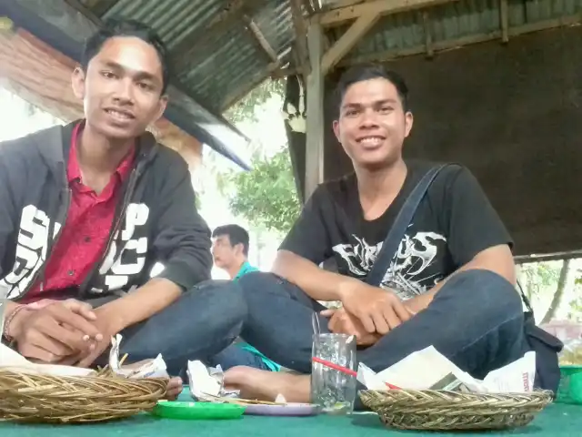 Gambar Makanan Warung Sate Nyoman Bledor 15