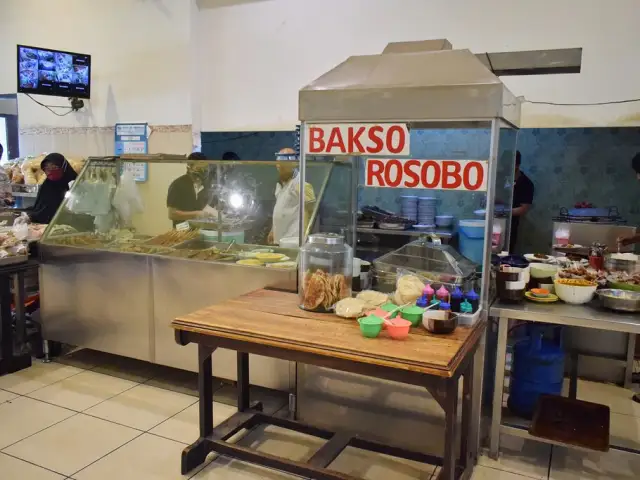 Gambar Makanan Rawon Rosobo 7