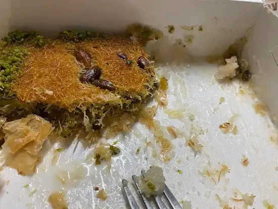 Faruk Gulluoglu Altınova'nin yemek ve ambiyans fotoğrafları 7