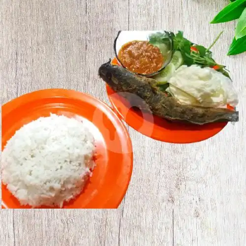 Gambar Makanan Pecel Ayam dan Penyet Datin, Pancoran Barat 9