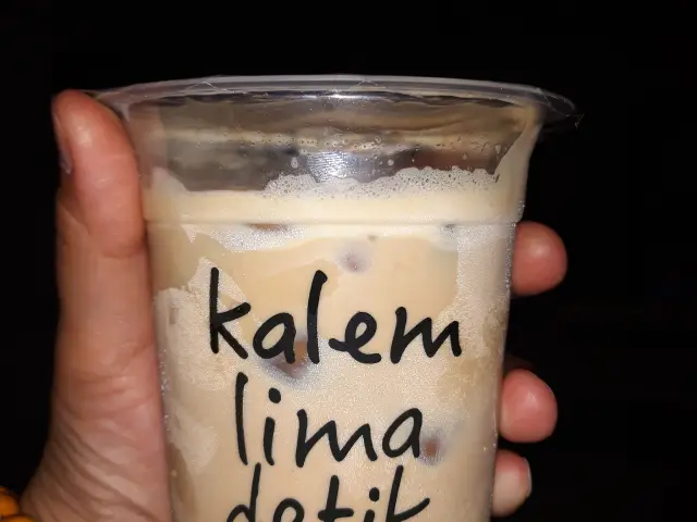 Gambar Makanan Kopi Lima Detik 7