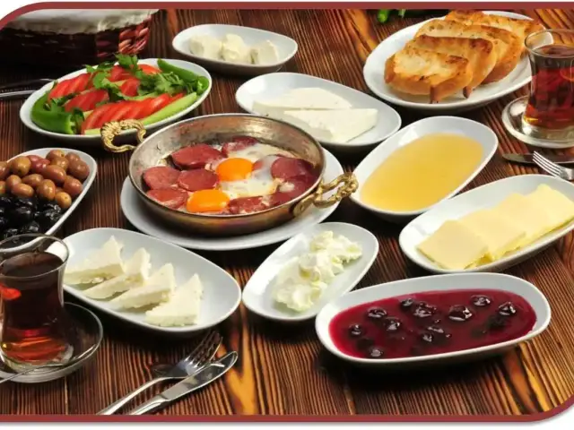 Sivas Somunda Etli Pide'nin yemek ve ambiyans fotoğrafları 2