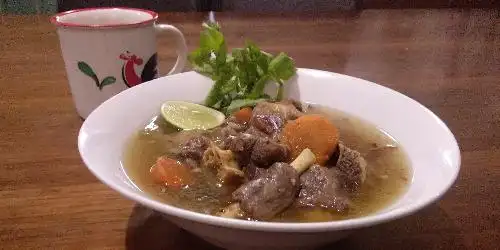 Sop Buntut Dapur Lani