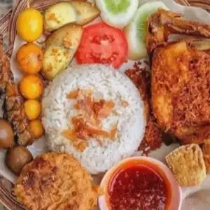 Gambar Makanan Pecel Pincuk Madiun, Kuta Selatan 6