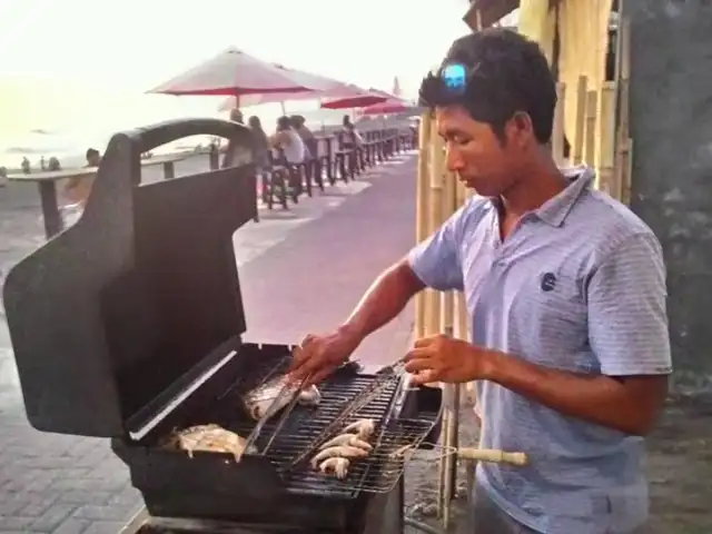 Gambar Makanan Surfers bar bali 16