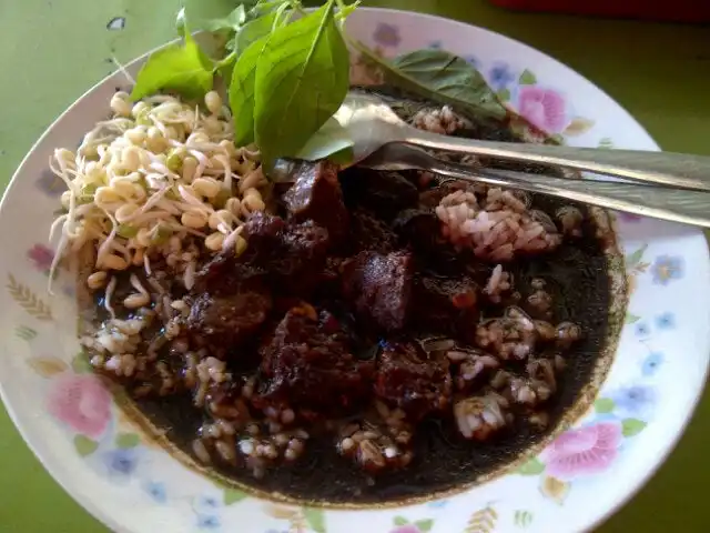 Gambar Makanan Rawon Penjara Bu Har 9