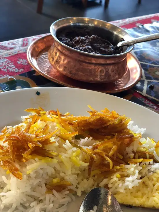 Reyhun Iran Restaurant'nin yemek ve ambiyans fotoğrafları 29