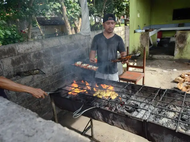 Gambar Makanan Lesehan Taman Pesisir Perancak 17