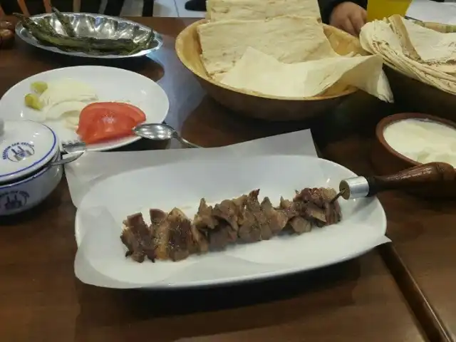 Behçet Usta'nın Meşhur Cağ Kebabı'nin yemek ve ambiyans fotoğrafları 19