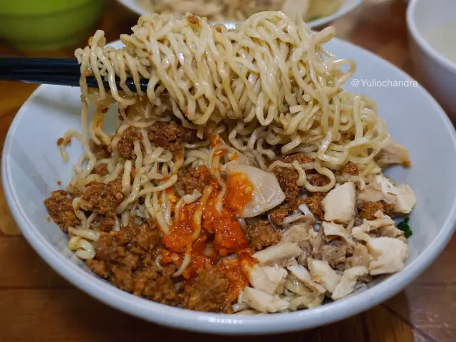 Gambar Makanan Bakmi Ayam Asoei 4