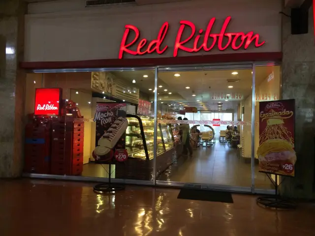 Red Ribbon Bakeshop Food Photo 14