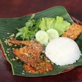 Gambar Makanan Nasi Uduk Sambel Ijo Ayam Rempah, Agus Salim 8