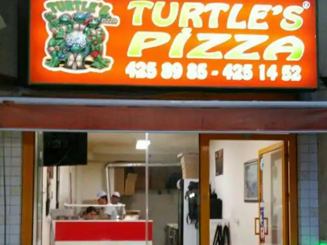 Turtle's Pizza'nin yemek ve ambiyans fotoğrafları 3
