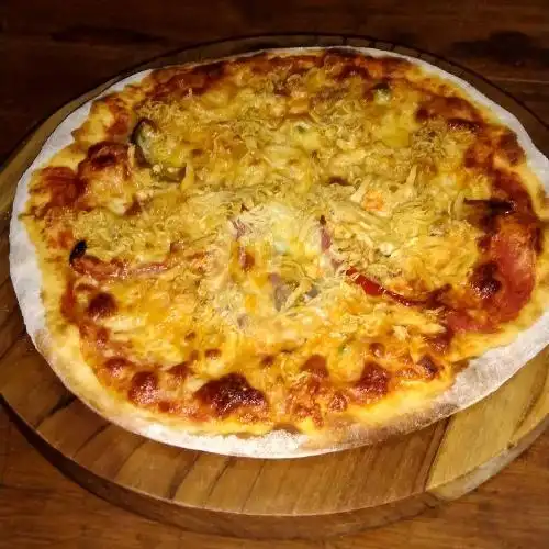 Gambar Makanan W And W Home Made Pizza, Seseh 13