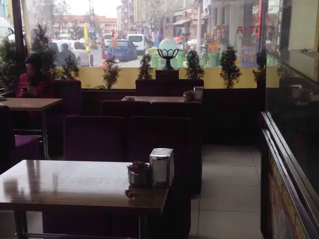 Tuna Simit & Cafe'nin yemek ve ambiyans fotoğrafları 3