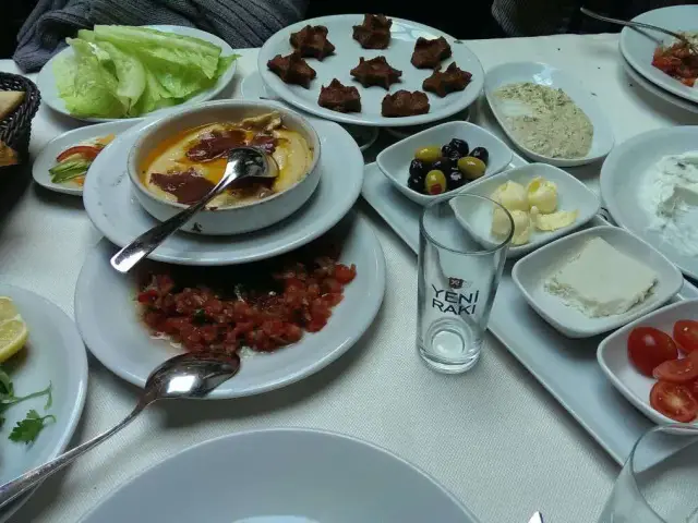 Muazzez Ersoy & Şenol Kolcuoğlu'nin yemek ve ambiyans fotoğrafları 39