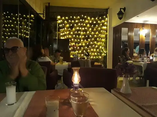 Manzara Cafe & Restaurant