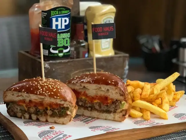 Food Haus Burger'nin yemek ve ambiyans fotoğrafları 1