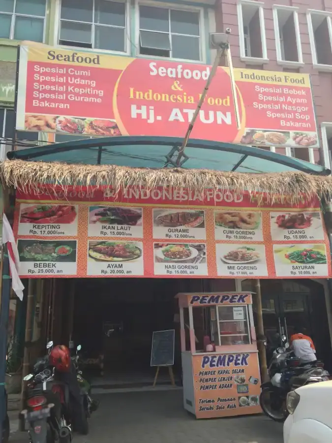 Seafood & Indonesia Food Hj. Atun